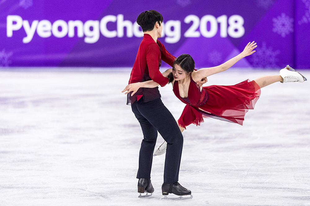 Maia and Alex Shibutani